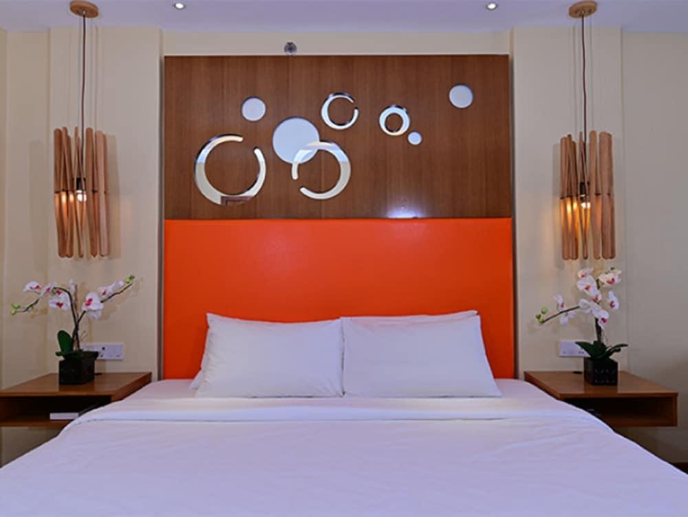Be Resort Mactan Lapu-Lapu City Exterior photo
