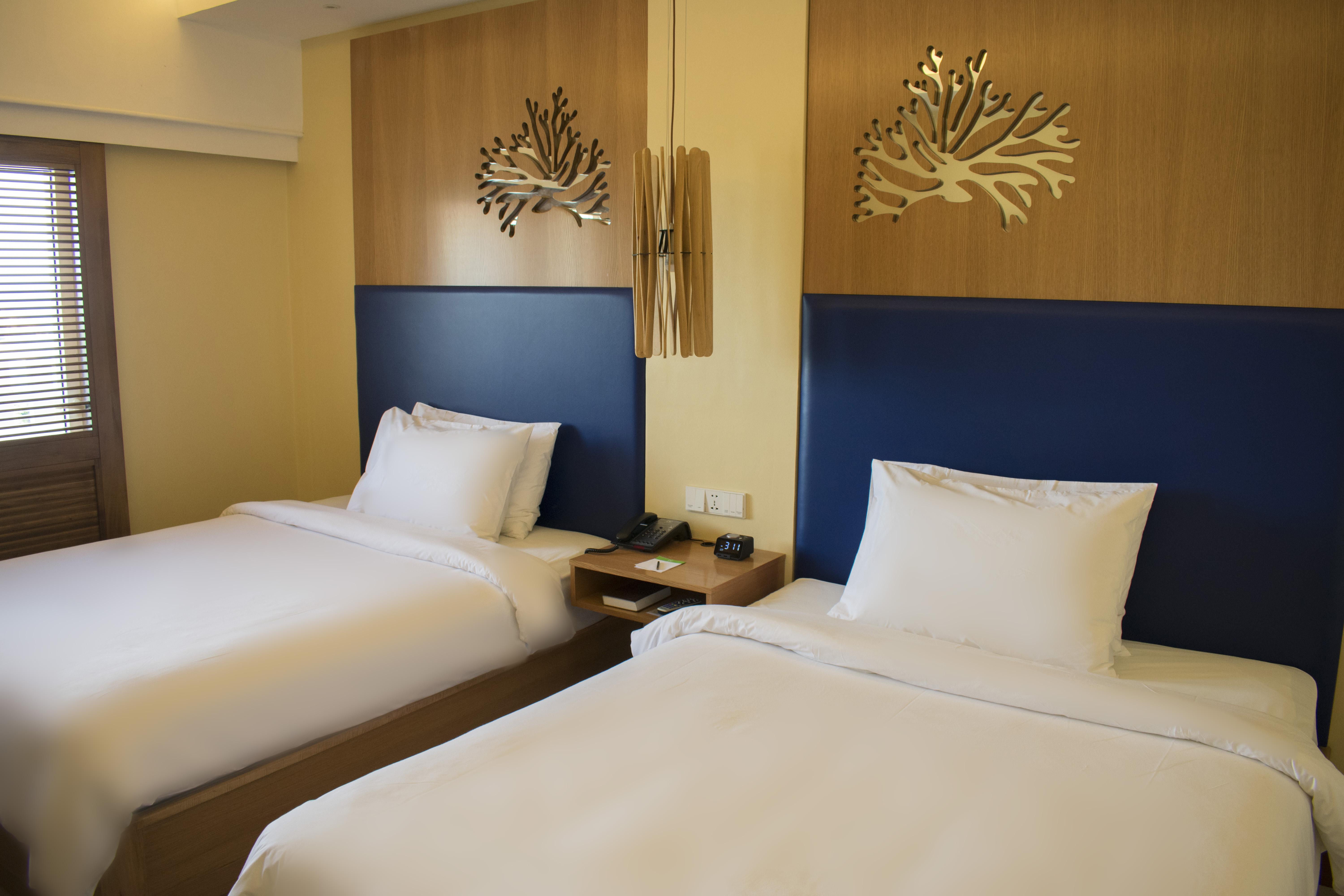 Be Resort Mactan Lapu-Lapu City Exterior photo